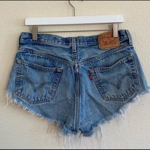 Levi’s 501 Cutoff Shorts